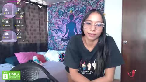 Cutie pie online show from March 10, 3:49 pm