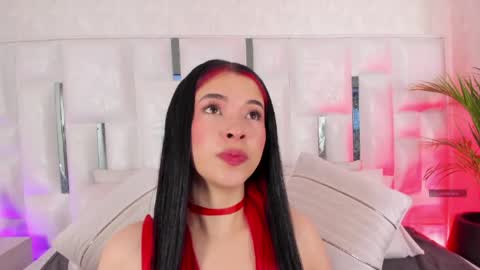 Nika online show from April 14, 12:30 pm