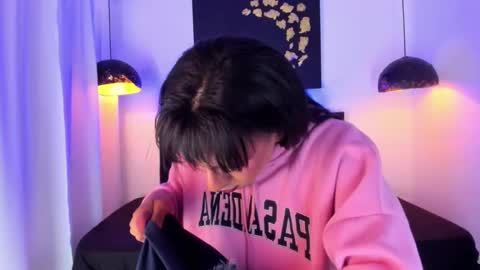 im_shannon_44 online show from February 11, 7:16 pm