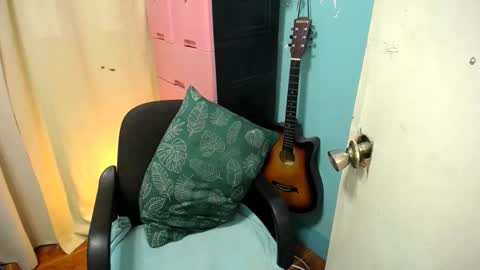 Ms. M online show from March 7, 6:46 am