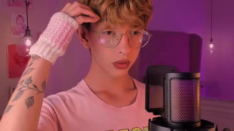 Damiano online show from September 26, 7:33 pm