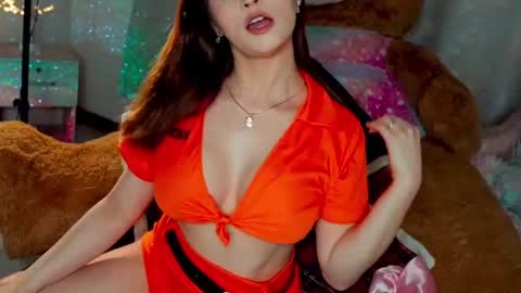 Joanna  Independent model. online show from June 8, 6:25 am