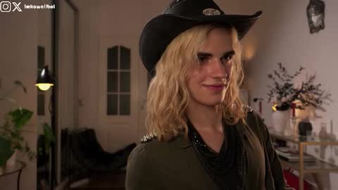 sasha hethey online show from October 30, 10:21 pm