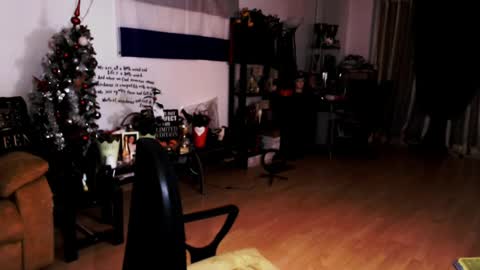 Empress online show from March 1, 7:37 pm