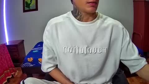 imperium_52511 online show from March 11, 9:45 am