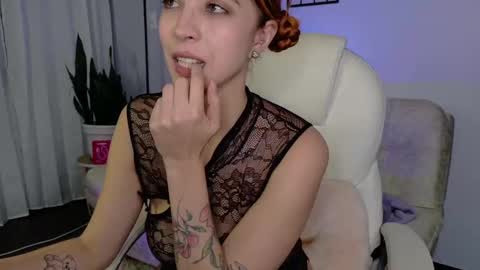 Sienna online show from September 9, 11:27 pm