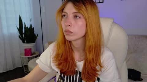 Sienna online show from October 16, 9:46 pm