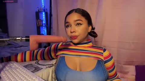 Snapshot of imsofivega chatting on October 29, 5:47 pm Sofia Vega online show from October 29, 5:47 pm