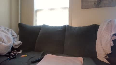 ImTheRealDLW online show from March 10, 4:46 pm