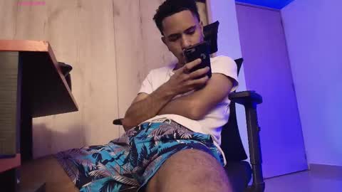 Daniel   thumb up me please its important Im new INDEPENDENT MODEL online show from March 28, 4:14 am