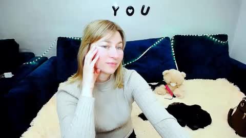 incredible_ariela online show from March 5, 1:31 pm