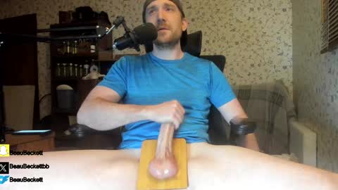 Beau Beckett online show from May 9, 3:45 am
