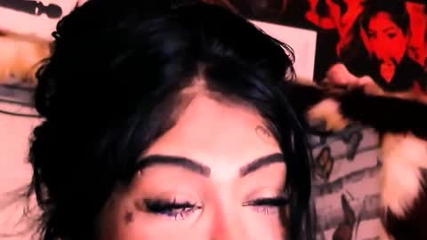 Bella Ambrosia online show from December 4, 9:58 pm