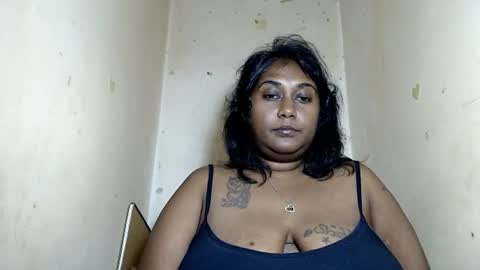 candice online show from August 4, 6:37 pm