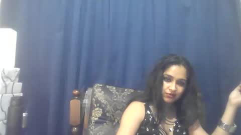 indiancutiexo online show from November 18, 7:28 pm