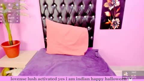 PARADISEQUEEN online show from November 10, 9:34 am