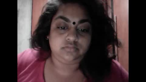 indianpooja1027 online show from December 15, 7:32 pm