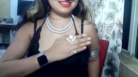 Radha online show from February 22, 10:09 pm