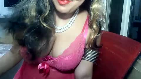 Radha online show from February 18, 6:04 pm