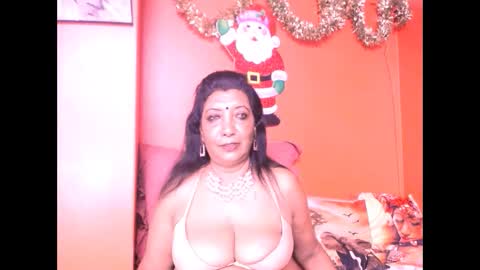 indiansarika65 online show from December 18, 4:08 am