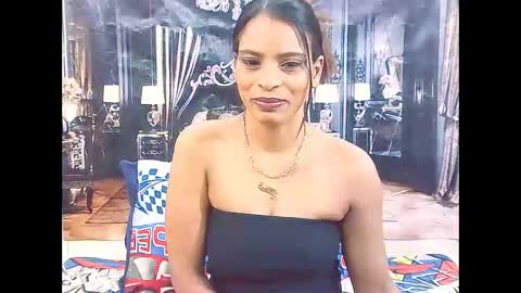 indiansexyass4u2luv online show from January 31, 7:11 pm