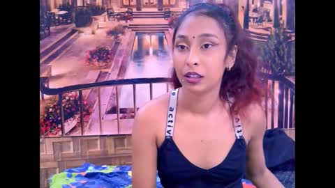 indiansexybutt4u2luv online show from May 9, 7:36 am