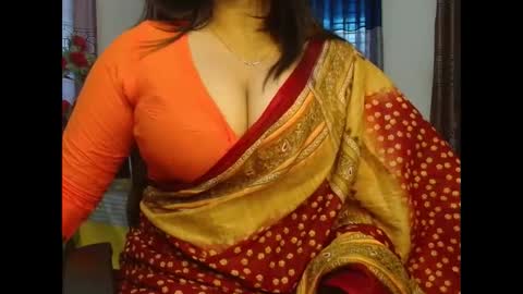 tina online show from December 21, 6:53 am