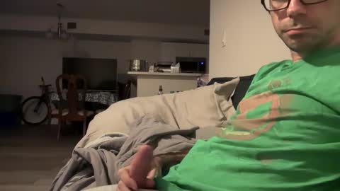 just1dude online show from December 21, 6:53 am