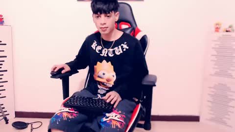 matias online show from May 20, 11:00 pm