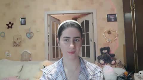 Inna  online show from September 21, 9:08 pm