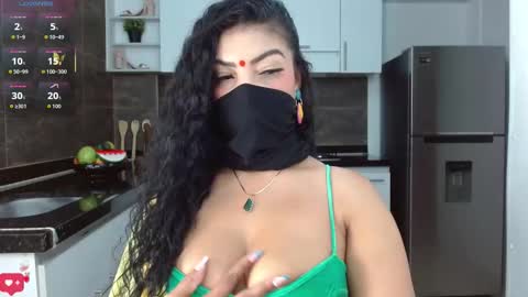 Iniya online show from March 9, 3:16 pm