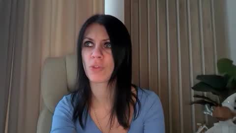 InjaAtHome online show from January 18, 2:48 pm