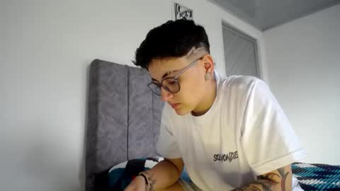 lyan onlyfans n linda online show from March 2, 7:20 pm