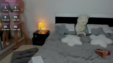 InnesTaylor online show from December 3, 7:20 am