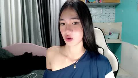 Reign online show from March 17, 11:43 pm