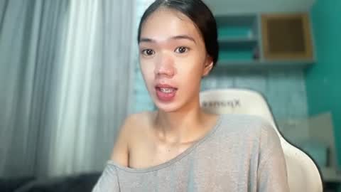 Reign online show from July 22, 5:37 pm