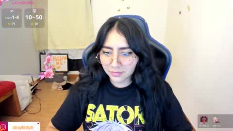 Luna        online show from January 18, 3:26 am