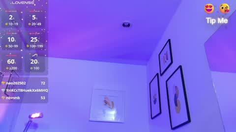 innocenthazel online show from April 3, 2:40 am