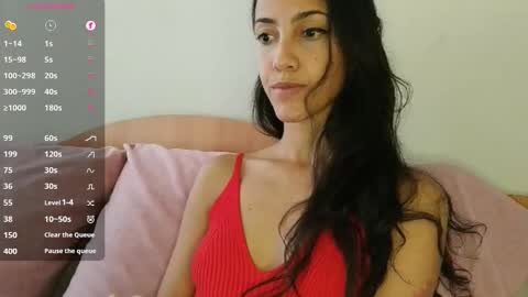 Laroa online show from September 15, 10:11 pm