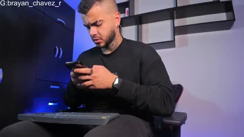 Brayan Chavez online show from February 26, 7:34 am