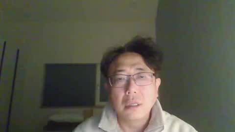 insuclee197641 online show from January 18, 2:15 pm