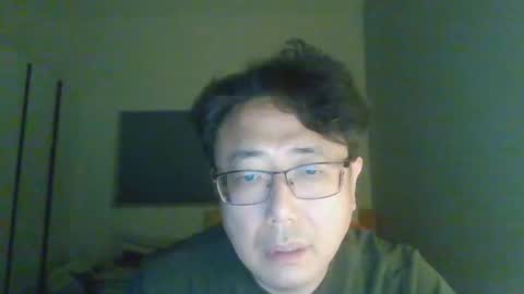 insuclee197641 online show from March 18, 4:46 pm