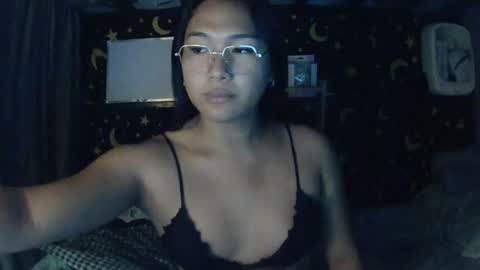 MAXINE online show from March 9, 7:02 am