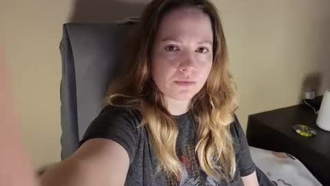 Faye online show from July 4, 2:59 am