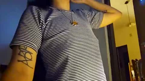 kirie  online show from December 3, 12:08 am