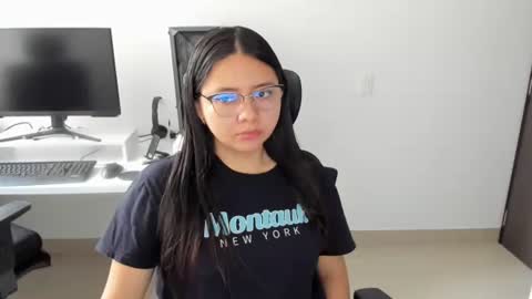 Iris 3 online show from October 8, 1:28 pm