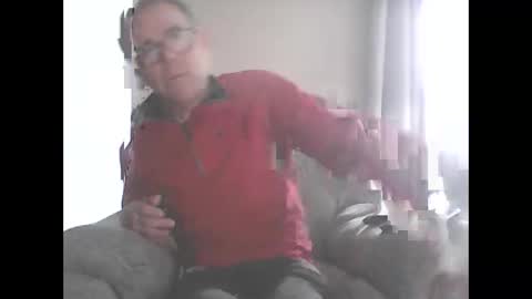 Snapshot of inthemood63 chatting on December 31, 12:04 pm inthemood63 online show from December 31, 12:04 pm