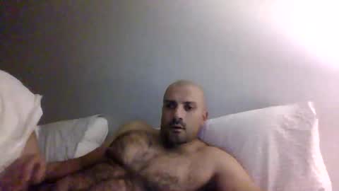 intolder35 online show from May 26, 9:48 am