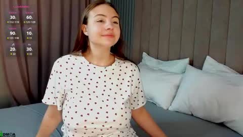 Iona online show from December 4, 2:11 am