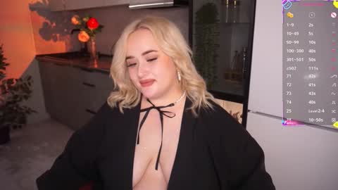 Snapshot of irena_barr18 chatting on October 18, 8:02 pm Irena Barr online show from October 18, 8:02 pm